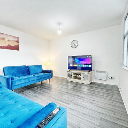 Rusholme Apartment - Sleeps 4 Manchester Ngoại thất bức ảnh